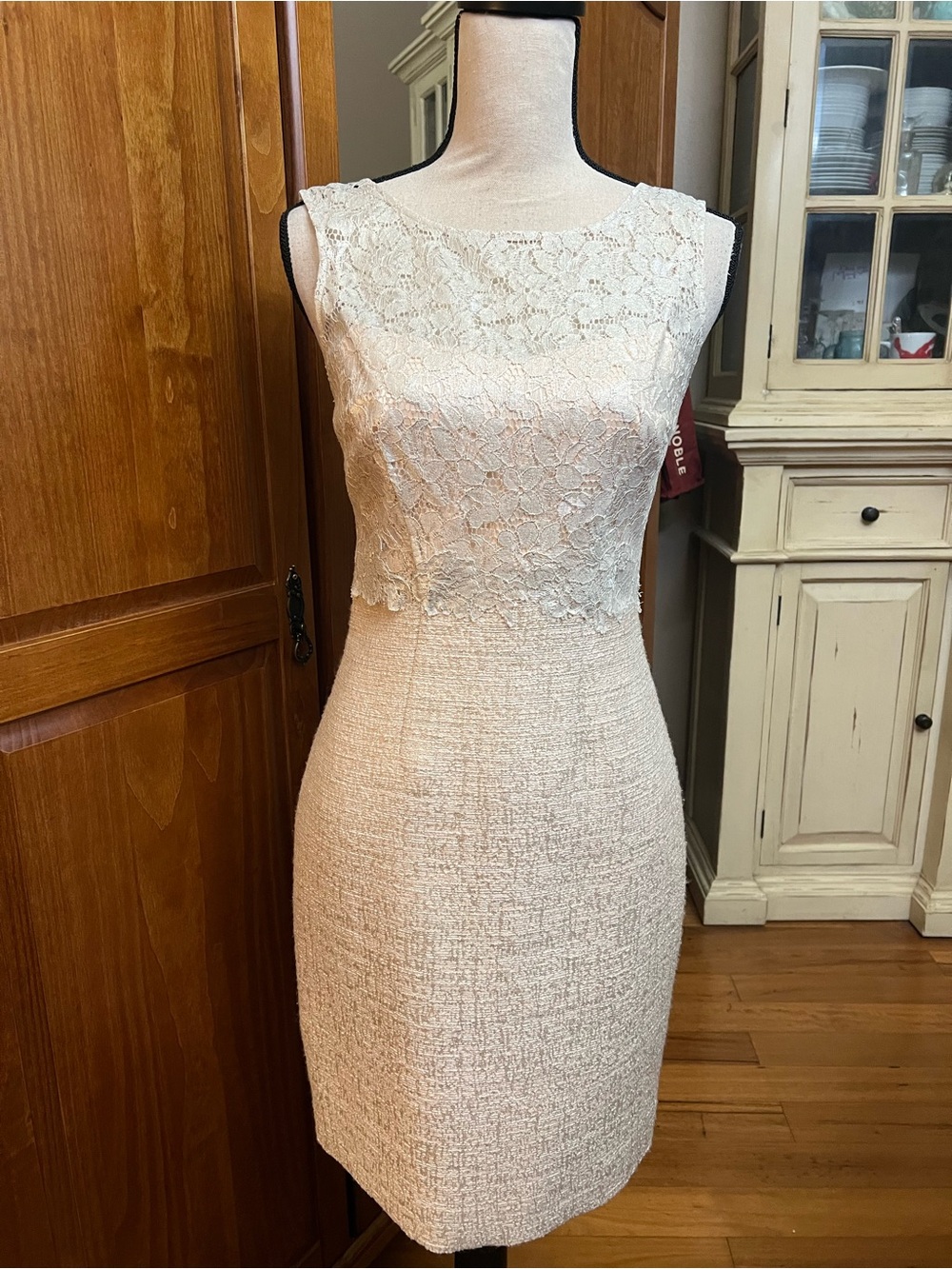 Kay Unger Cream Lace-Top Sheath Dress